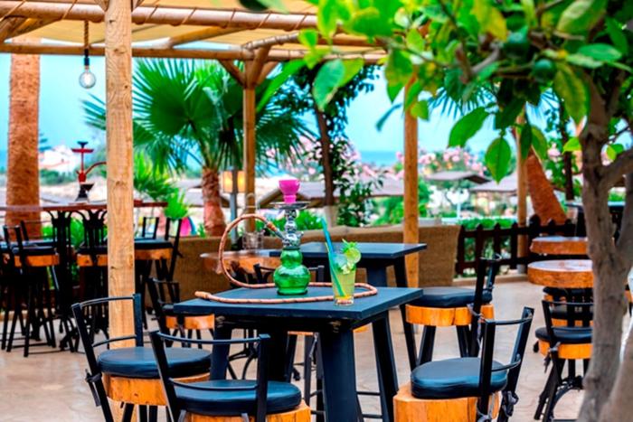 cavo maris beach hotel