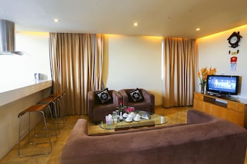 a25 hotel 12 ngo sy lien