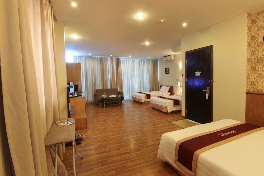 a25 hotel 12 ngo sy lien