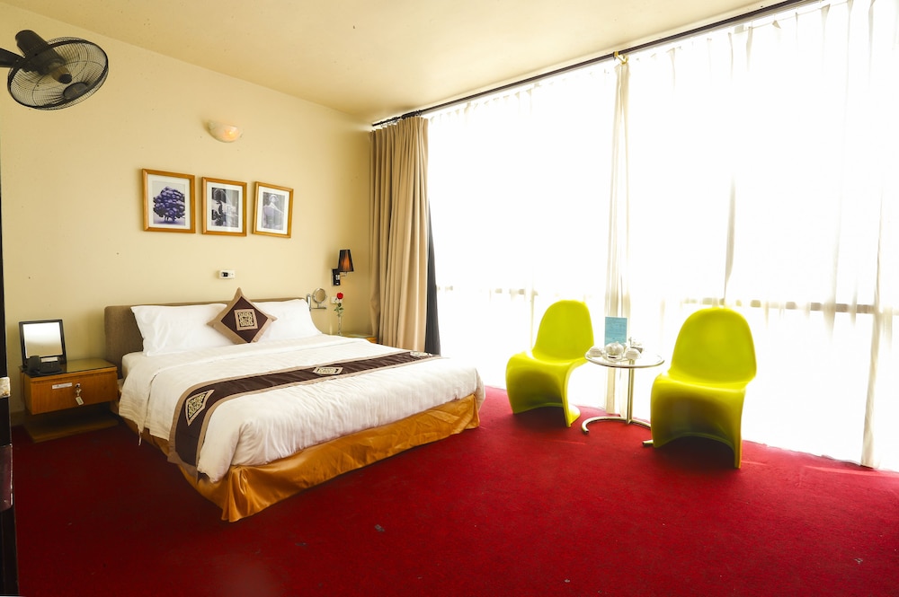 a25 hotel 12 ngo sy lien