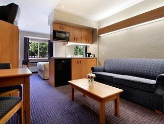 Microtel Inn & Suites By Wyndham Hazelton/Bruceton Mills,Friendsville>>Bruceton Mills,2 star
