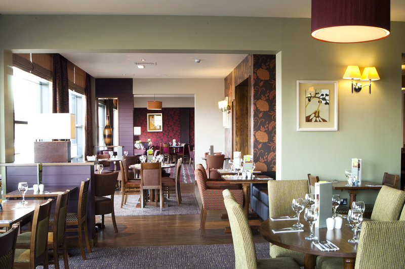 edinburgh park airport