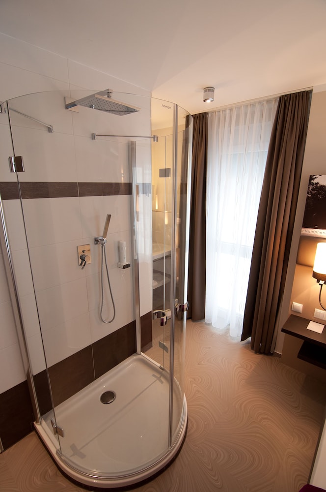 amalienburg boutique and boarding hotel