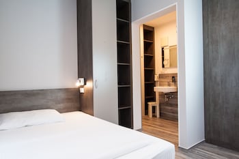 amalienburg boutique and boarding hotel