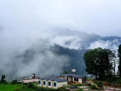 Namah Boutiqueresort,Rudraprayag>>Kedarnath,3 star