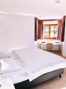 Hotel Sonnenhof - Bed & Breakfast & Appartements,Innsbruck>>Igls,3 star