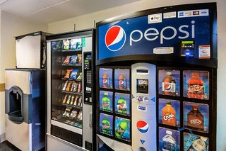 days inn by wyndham charleston wv