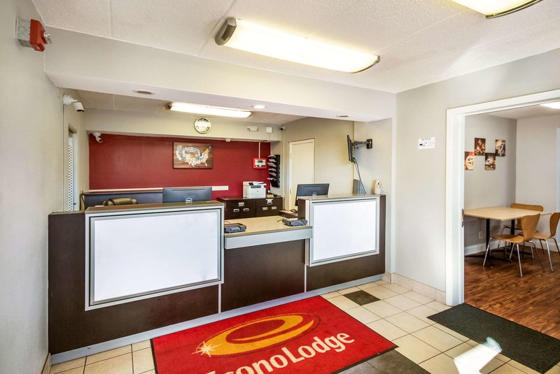 days inn by wyndham charleston wv