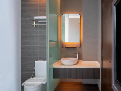 beverly hotels elements