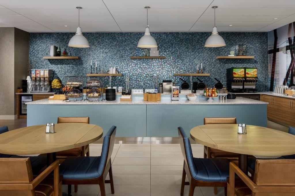 springhill suites by marriott chicago downtown river north