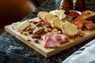 springhill suites by marriott chicago downtown river north