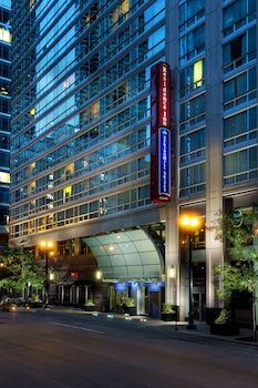 springhill suites by marriott chicago downtown river north
