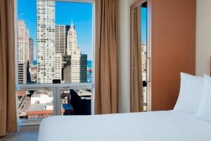 springhill suites by marriott chicago downtown river north