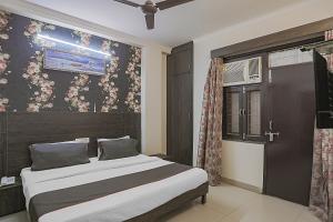capital o 84115 hotel sun villa