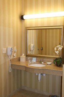 hampton inn and suites chicago st charles