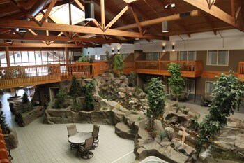 cmon inn hotel and suites