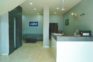 La Sky,East Delhi,2 star