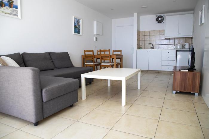 sun hall beach hotel apts