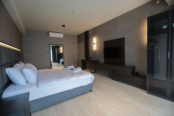 hotel54 luxury suite