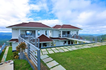 the windy mist resort munnar