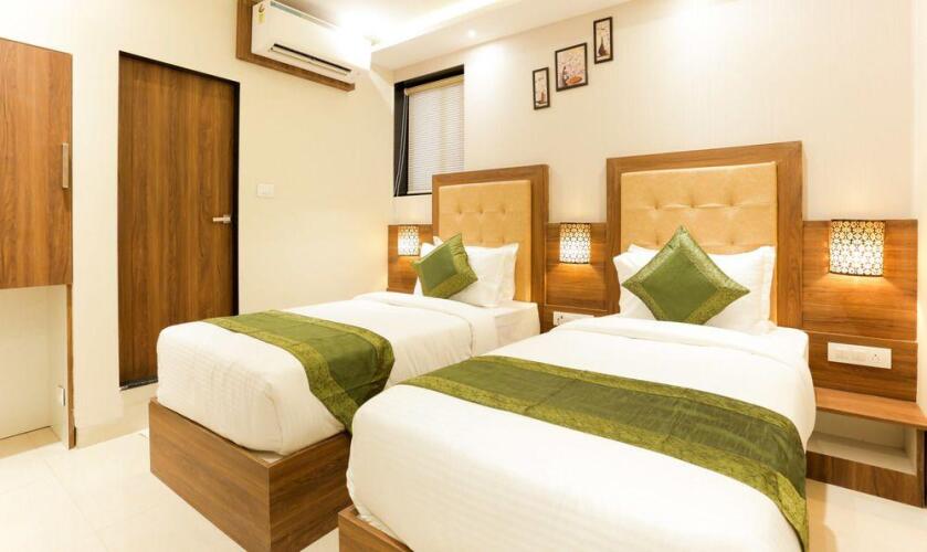 hotel amber palace mumbai central