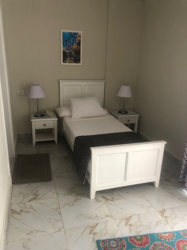 tiba rose plaza hurghada