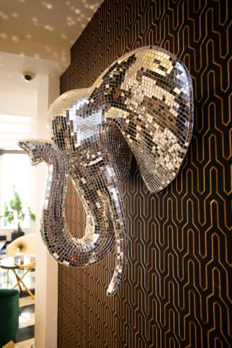 Hotel Philosophy,,3.5 star