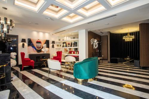 Hotel Philosophy,,3.5 star