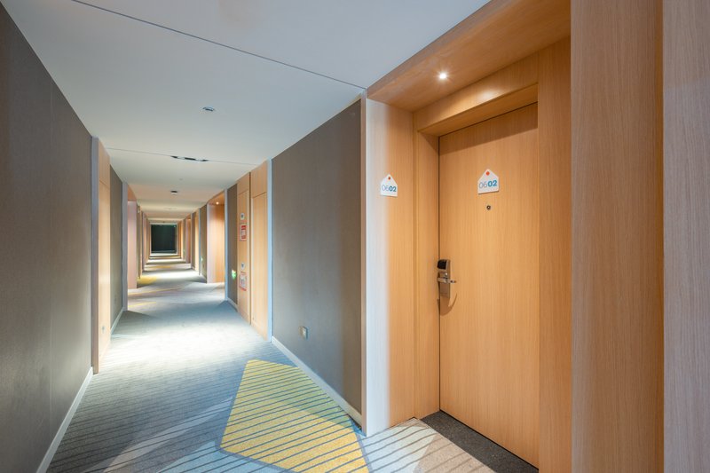holiday inn express xinji city center an ihg hotel