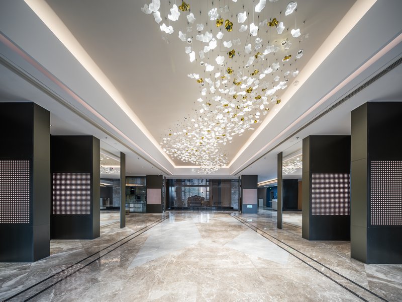 holiday inn express xinji city center an ihg hotel