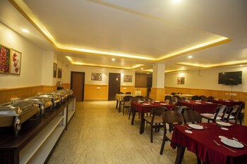 hotel samlhen by apsara group of hotels