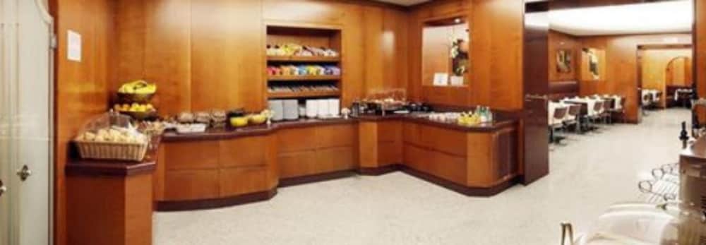 albergo santa chiara hotel rome