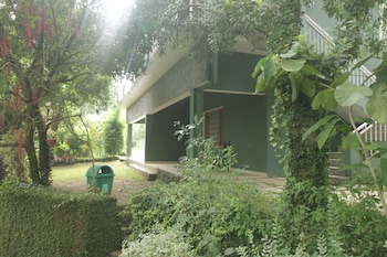 birders den eco friendly resort