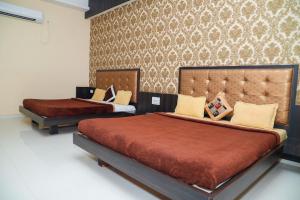 omkar resort and lawns