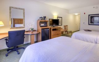 Hampton Inn Wilmington - University Area/Smith Creek Station,North Carolina>>Wilmington,3 star