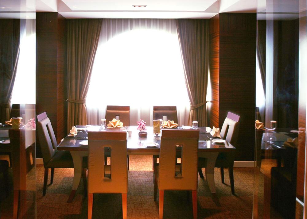 president executive club