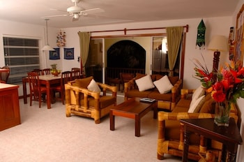 the palms oceanfront suites