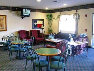 motel 6 woodway tx