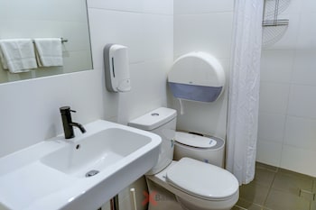 nomads sydney hostel