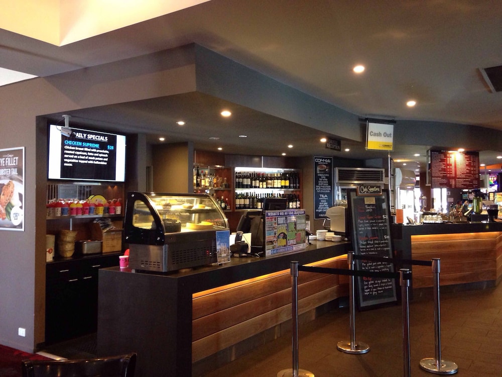 nightcap at keysborough hotel