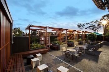 nightcap at keysborough hotel