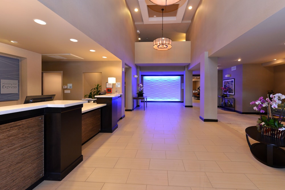 holiday inn express and suites indio coachella valley