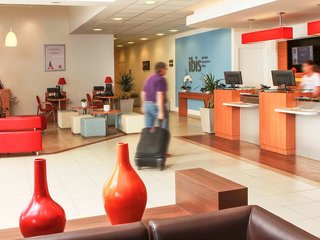 Ibis Santiago Las Condes,Recoleta>>Las Condes,4 star