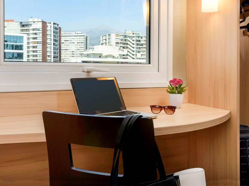 ibis santiago las condes