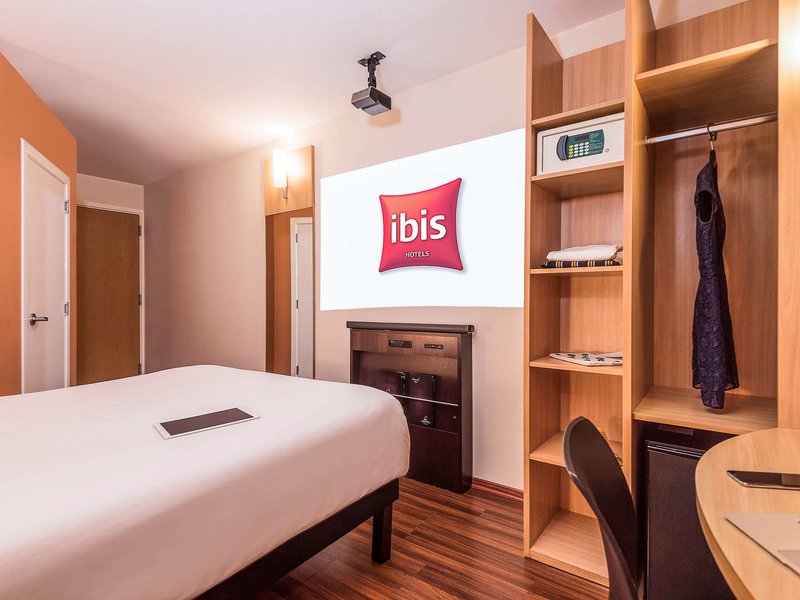 ibis santiago las condes