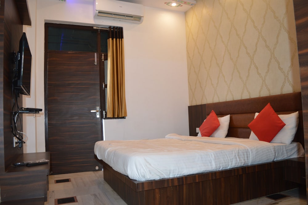 ranbanka hotel and restaurant