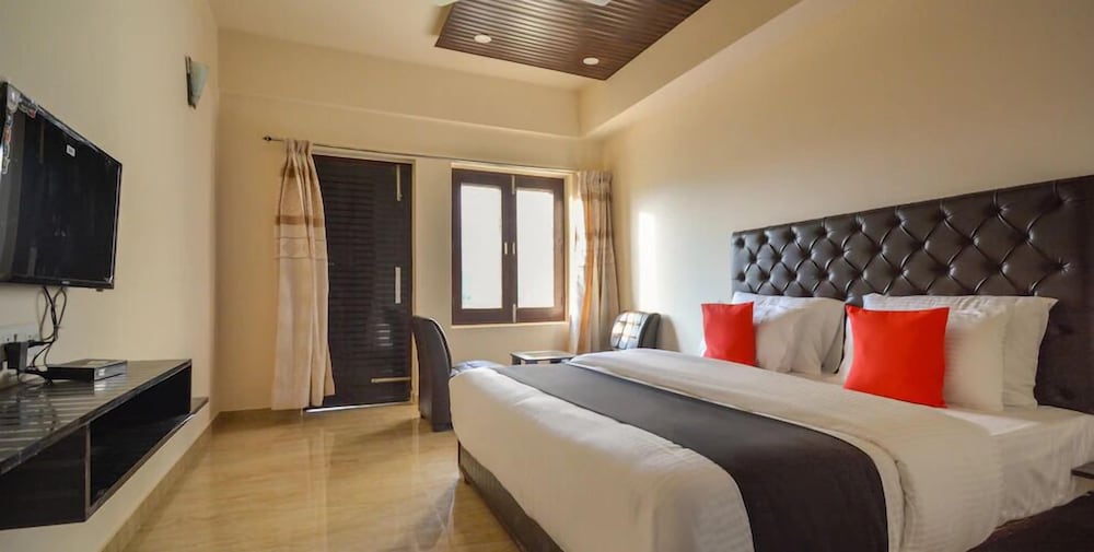 nakshatra resort shimla