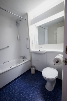 travelodge dublin airport north swords