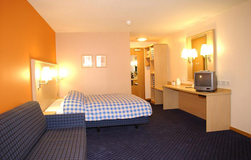 travelodge dublin airport north swords