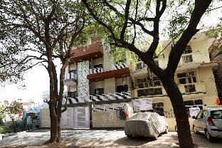 sks premier golf course road